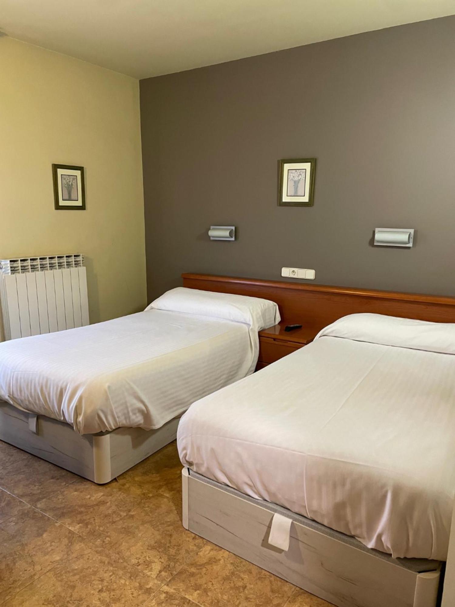 Hostal El Corzo Villafranca Extérieur photo